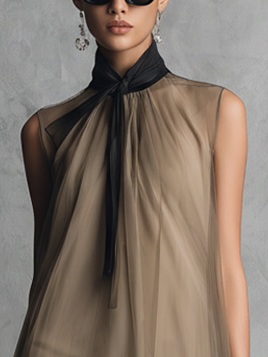 Yupha – Transparentes Midi-Kleid mit hohem Ausschnitt und asymmetrischem Schnitt