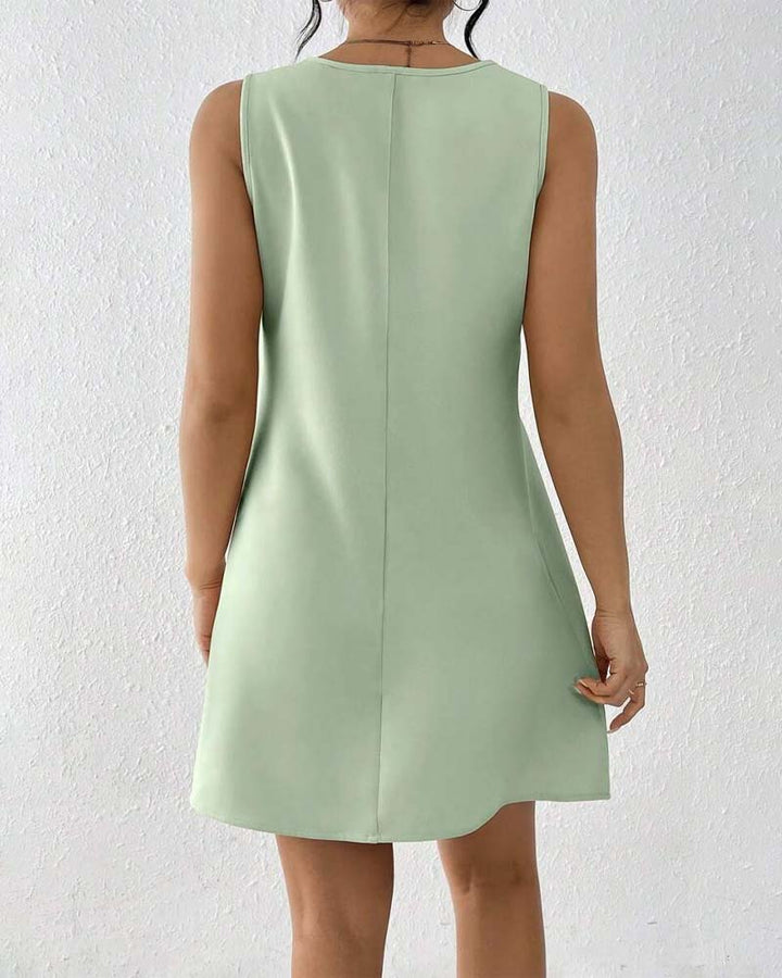 Ayna – Ärmelloses Kleid mit Asymmetrischem Kragen