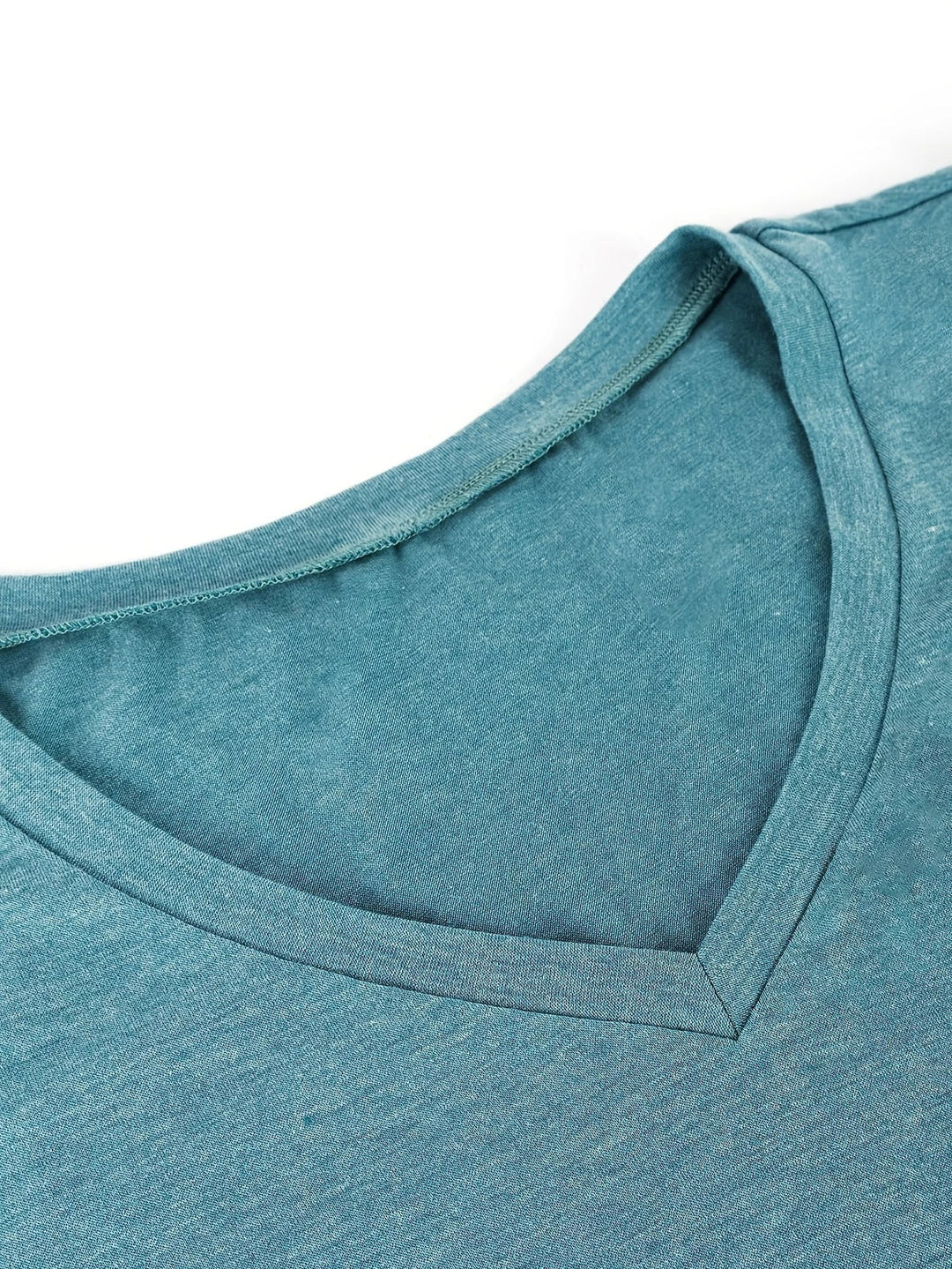 Kizzy – Atmungsaktives T-Hemd Mit Blütenblättern An Den Ärmeln