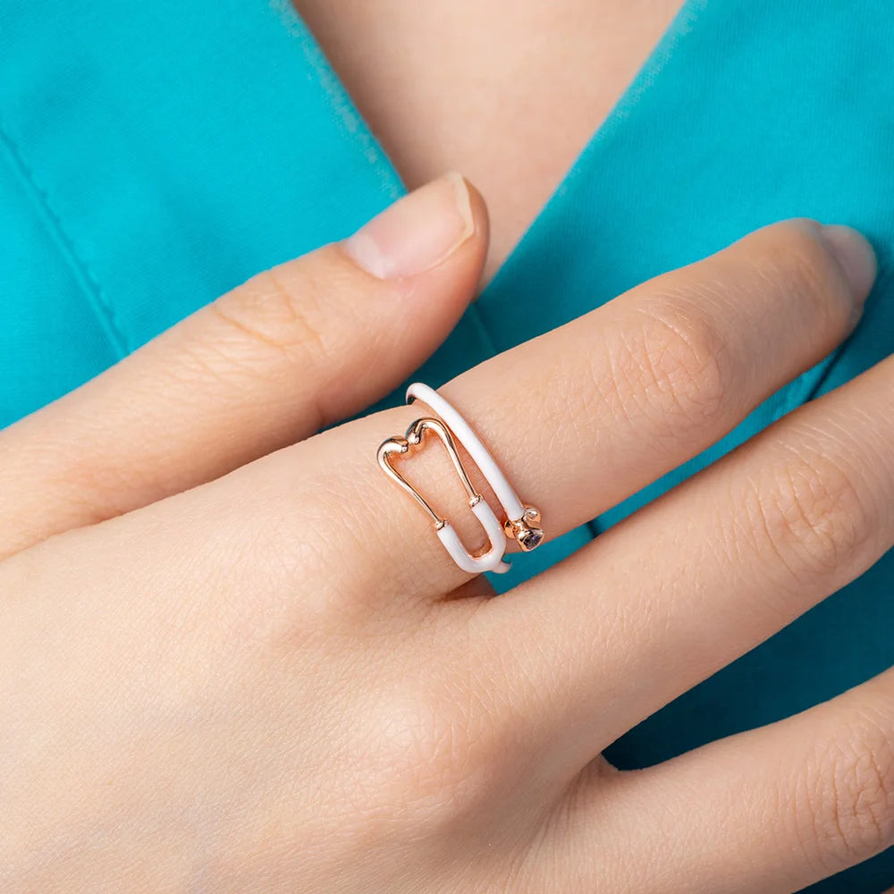 Caitleen – Stethoskop Ring Mit Herz Geburtsstein