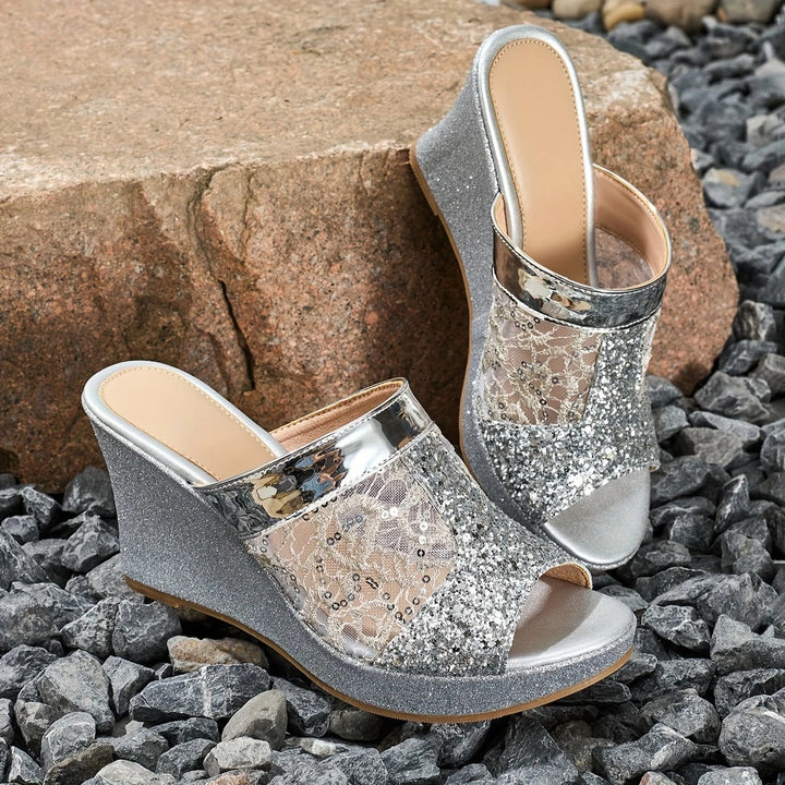 Alexis – Elegante Sandaletten Mit Spitzenbesatz Und Hohem Absatz