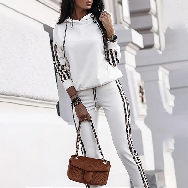 Arinaya - Bequemes Sport Set