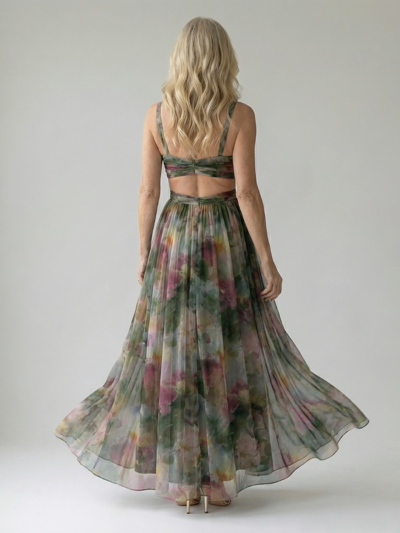 Xeenia – Stilvolles Chiffon-Maxikleid Mit Ausschnitte