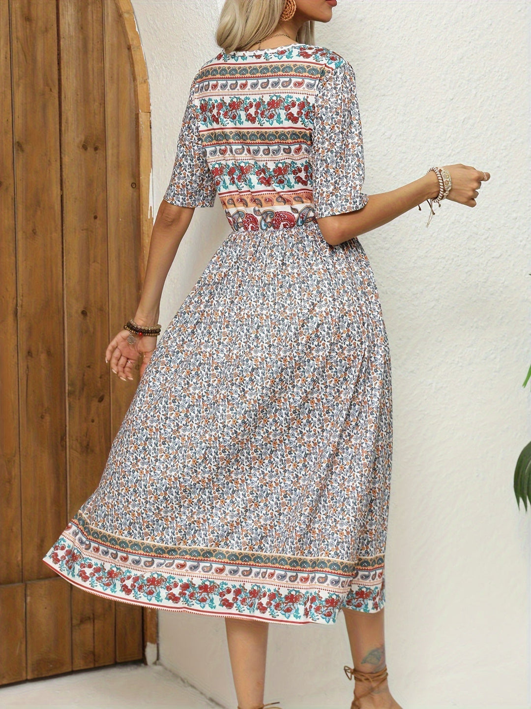 Jeeni – Kurzärmeliges Kleid Mit Blumenmuster