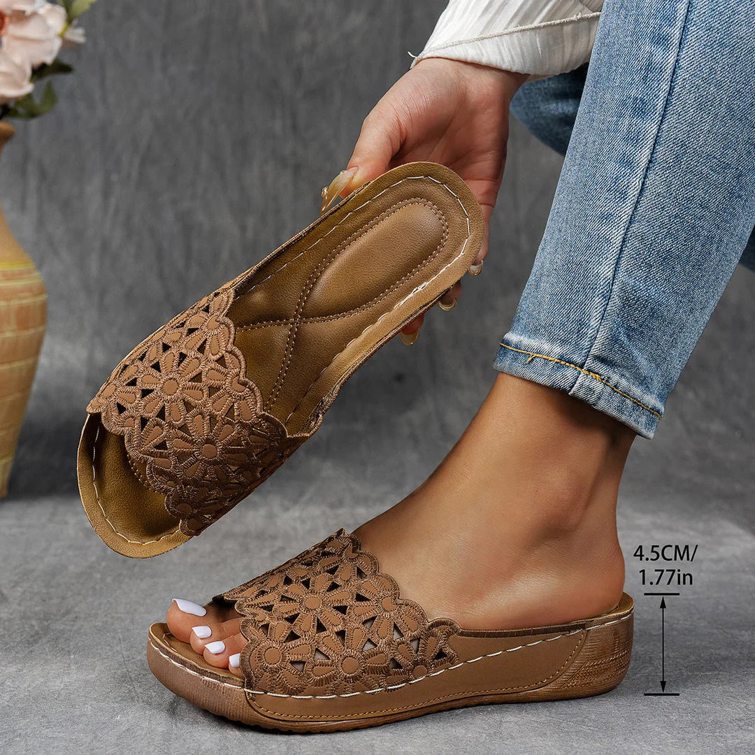 Navodya - Stylische Fisch Sandalen