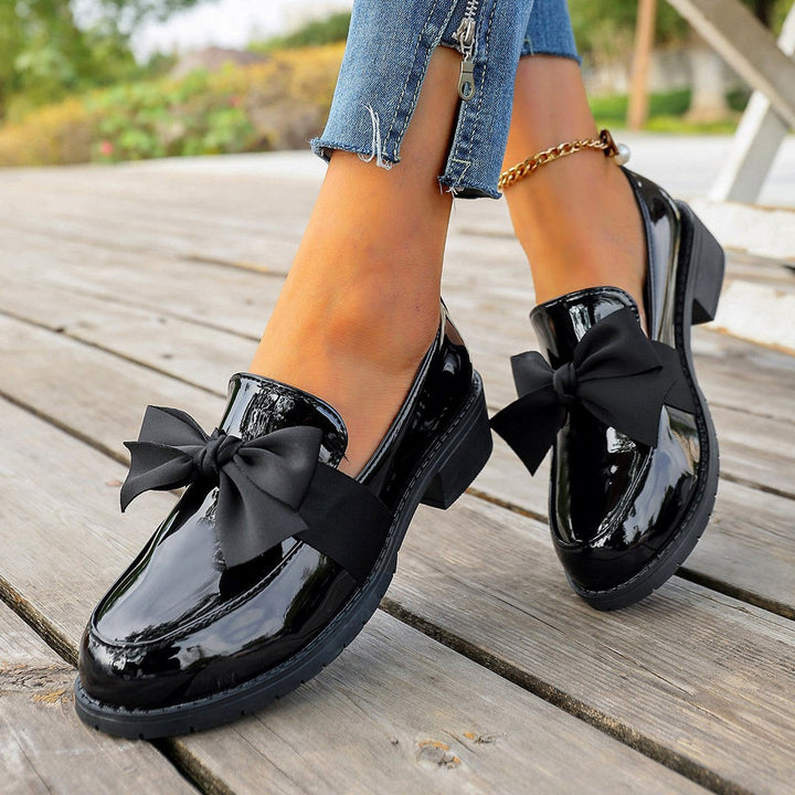 Ziena – Loafer Aus Lackleder Mit Schleifenverzierung