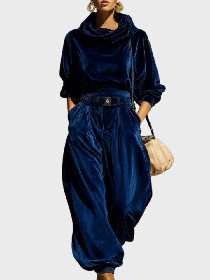 Skaidre - Vintage Samt Kapuzenpullover Und Lockere Hose Im Set
