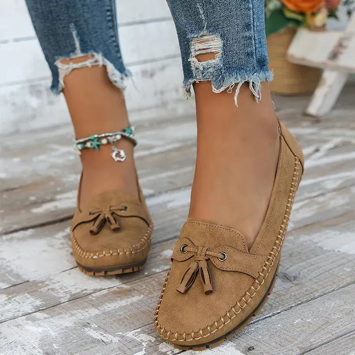 Patamon - Bequeme Slipper Mit Zarten Vintage Schleifen