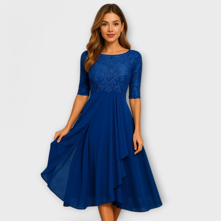 Martyna – Midi Kleid mit Spitzenärmeln