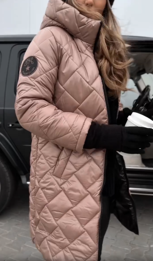 Kureha - Stylische Gesteppte Kapuzenjacke Mit Reißverschluss
