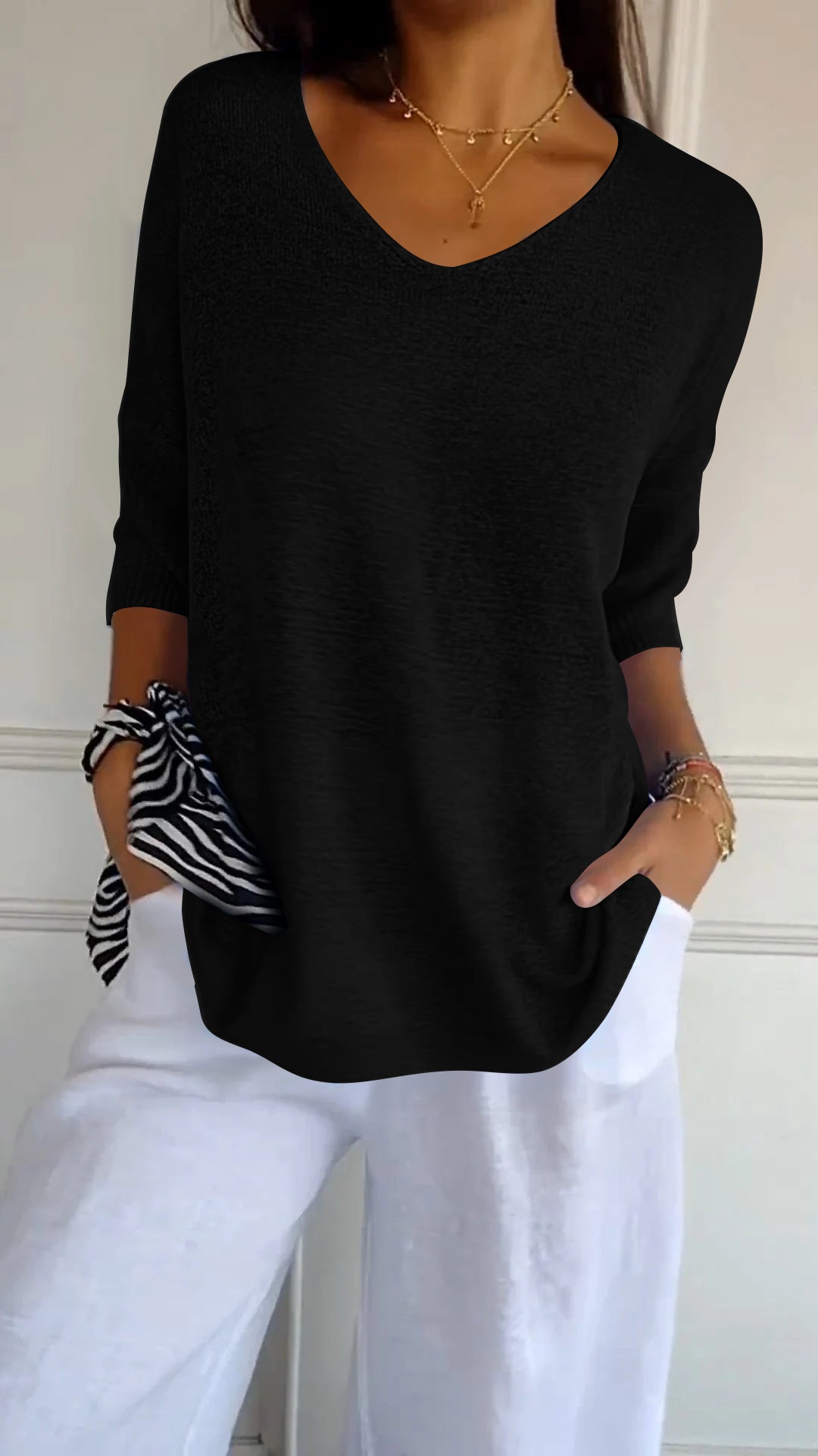 Rosal – Einfarbiger Strickpullover Mit V-Ausschnitt