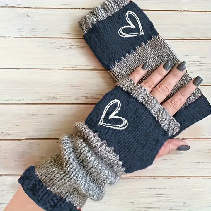 Eirlys – Gestrickte Fingerlose Handschuhe Mit Herzmotiv