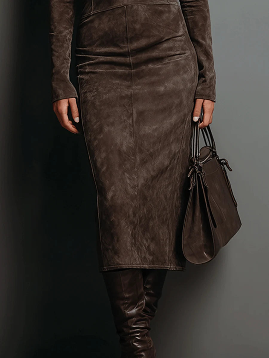 Jelina – Midi Kleid Aus Wildleder Mit Hohem Kragen