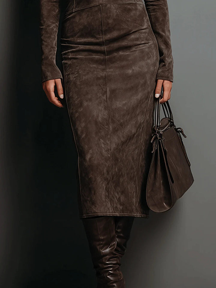 Jelina – Midi Kleid Aus Wildleder Mit Hohem Kragen