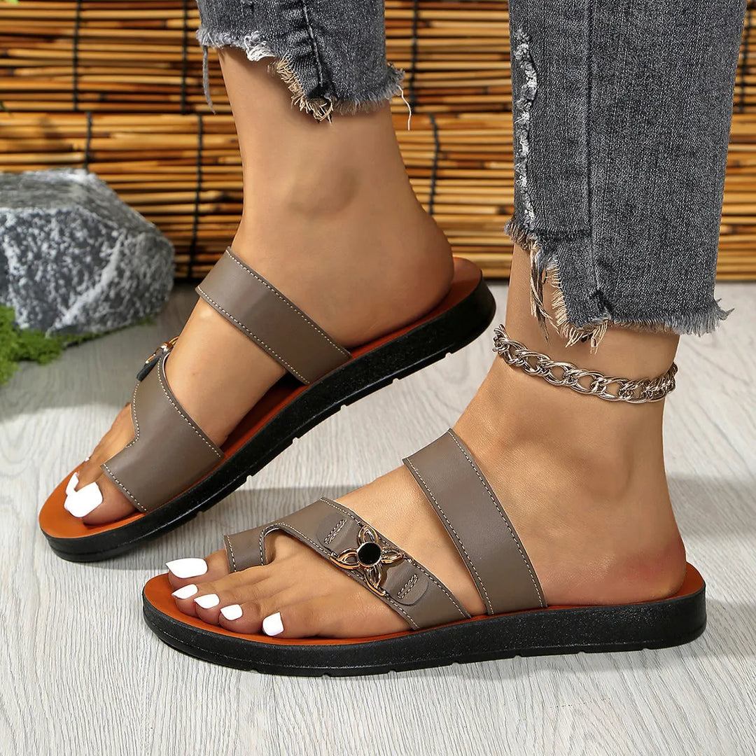 Fantine - Lässige Bequeme Leder Sandalen Mit Zehenring