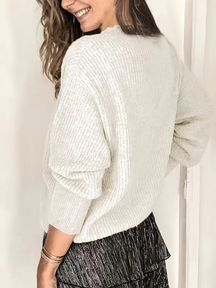 Rozelyn – Eleganter Pullover Mit V-Ausschnitt und Zopfmuster