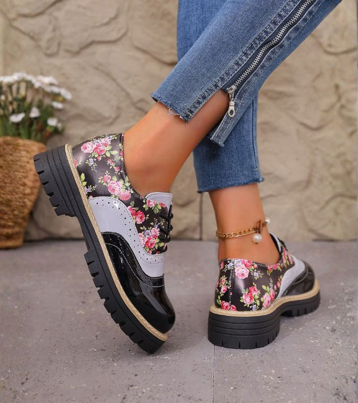 Kiela – Oxford-Schuhe Mit Blumenmuster Und Klobiger Profilsohle
