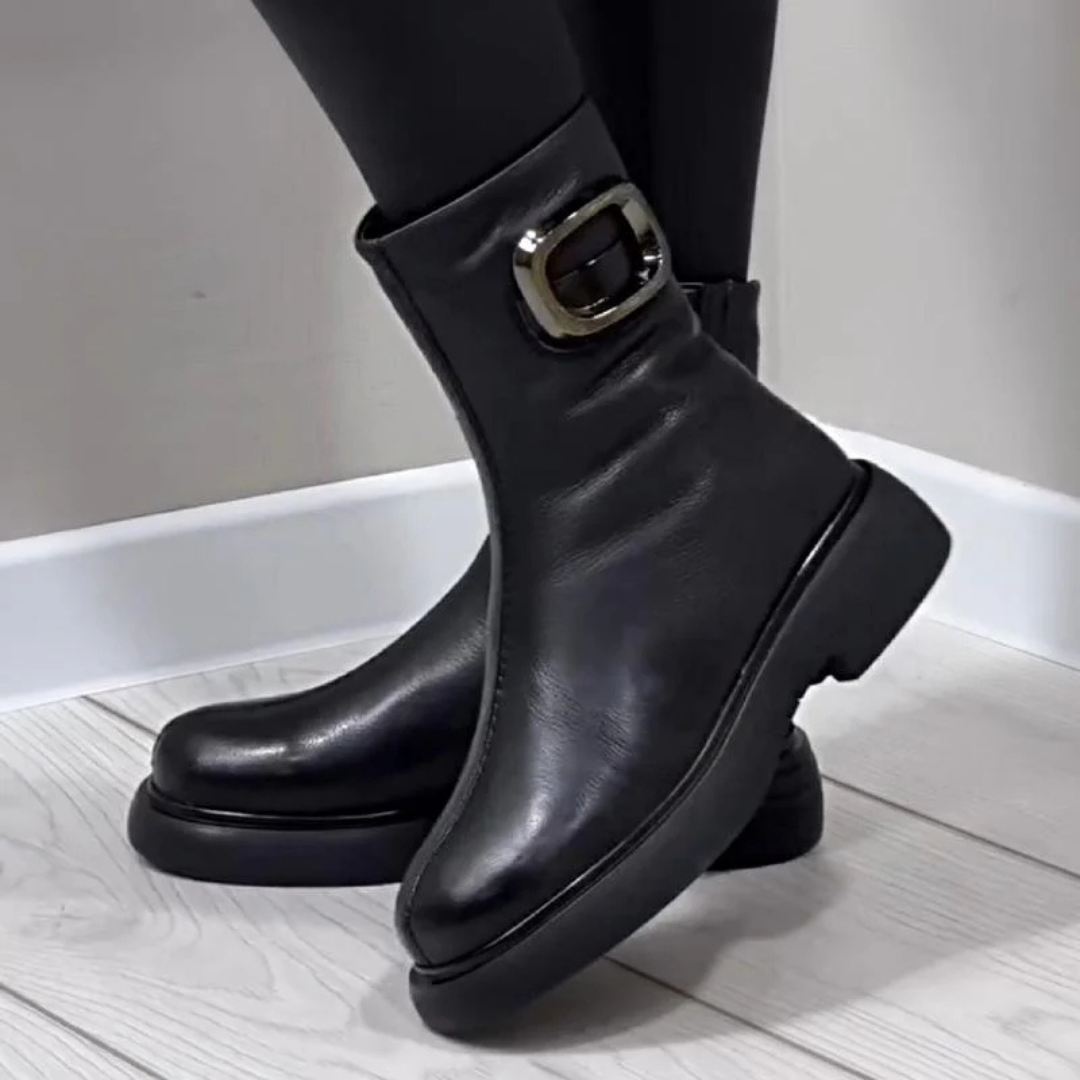 Moniek – Lederstiefeletten Mit Schnalle