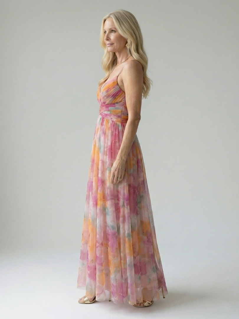 Xeenia – Stilvolles Chiffon-Maxikleid Mit Ausschnitte