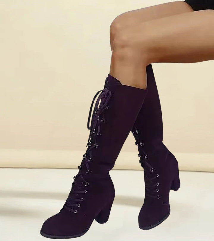 Asmita – Schnürstiefel Aus Wildleder Mit Hohem Absatz