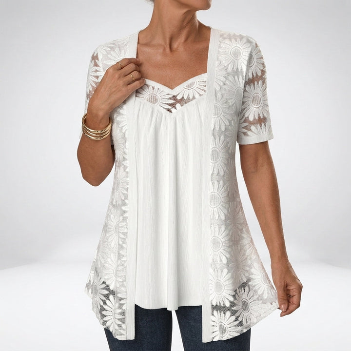 Yahaira – Elegante Kurzarmbluse