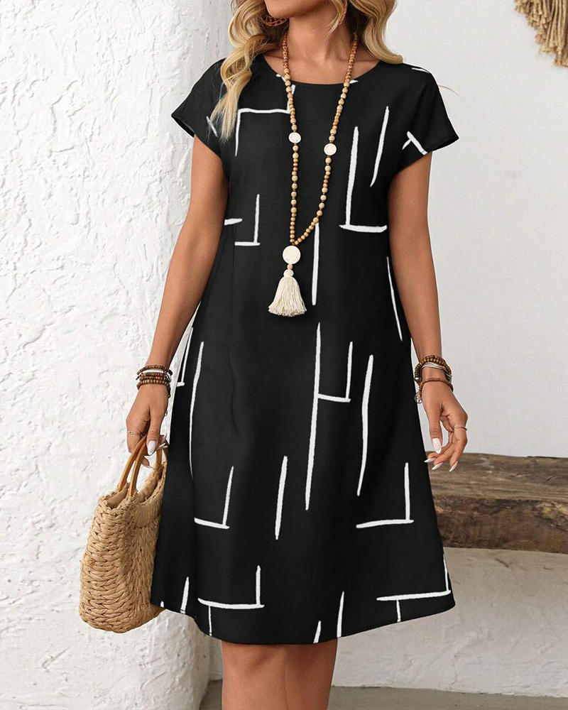 Ainee – Sommer Kleid Mit Rundhalsausschnitt Und Print
