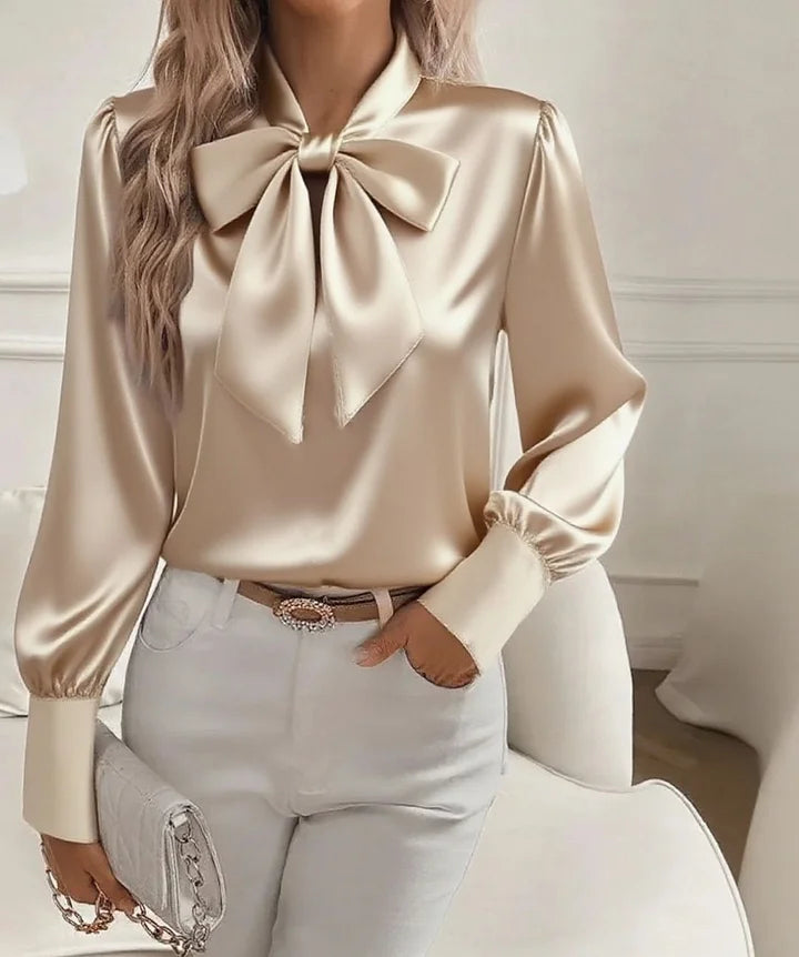 Kanikka – Satin Bluse Mit Schleife