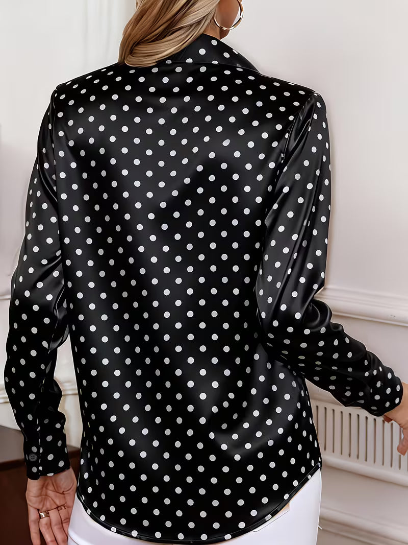 Amalien – Elegante, vielseitige Bluse mit Punktmuster
