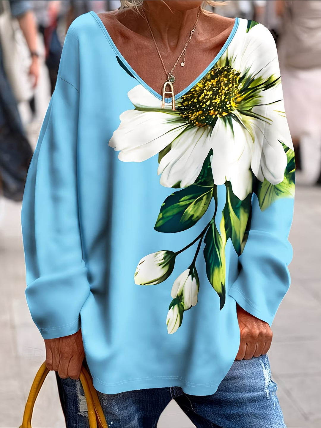 Daphna – Übergroß T-Hemd mit Blumen Drucken