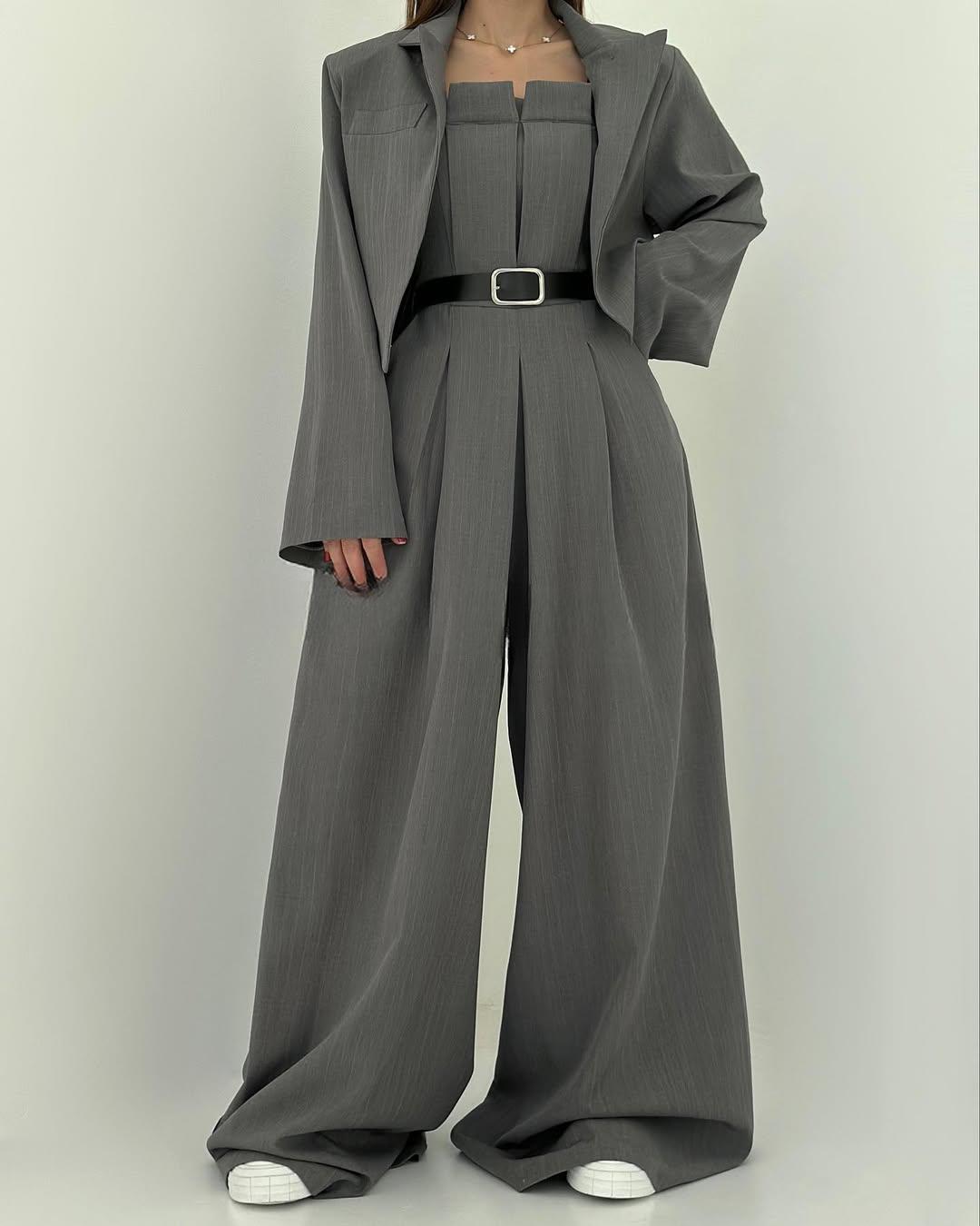 Lauralie – Trägerloser Jumpsuit im Jackenstil, Set Für Den Weg zur Arbeit