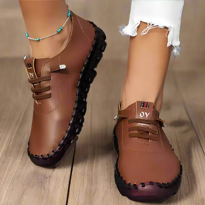 Hilga – Turnschuh Mit Schnürung Und Flexibler Sohle