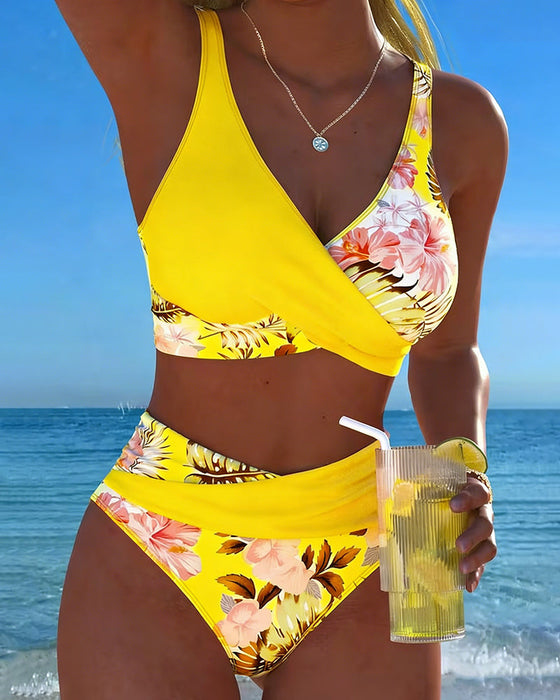 Killiane – Bikini Mit Floralem Kontrast