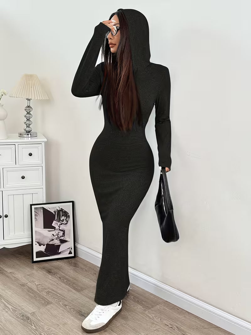 Dahye – Langärmliges Maxikleid Mit Kapuze