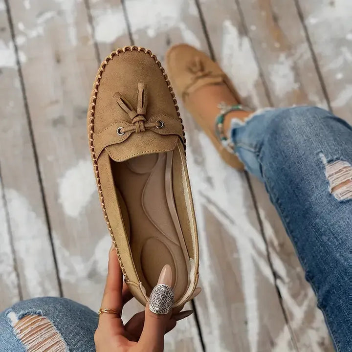 Patamon - Bequeme Slipper Mit Zarten Vintage Schleifen