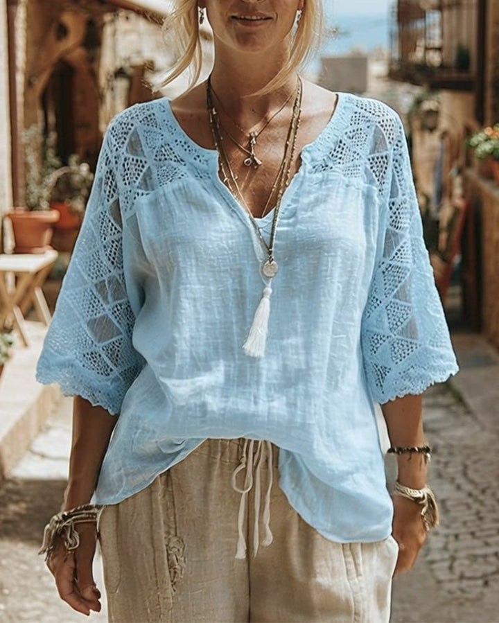 Essien – Lose sitzende Bluse mit V-Ausschnitt und Spitzenärmeln