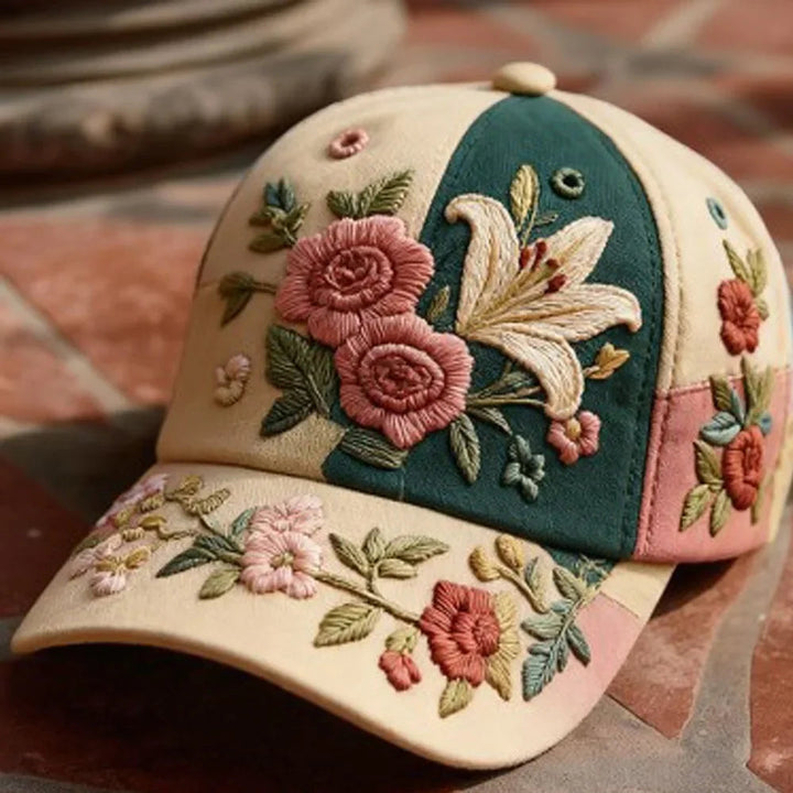 Virinia – Mütze Mit Blumen Stickerei