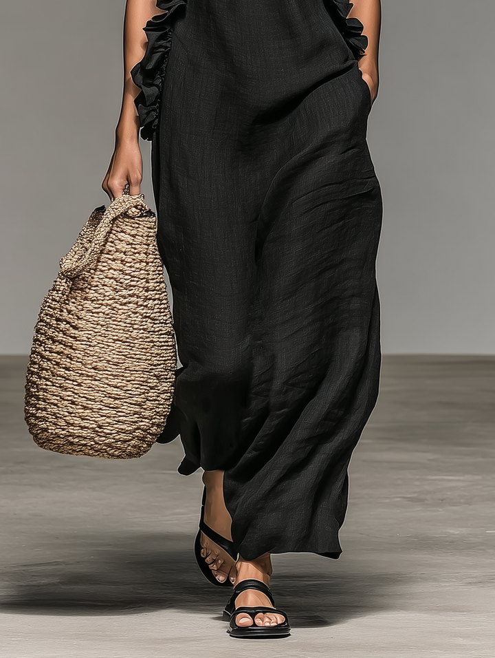 Fiora – Ärmelloses, langes Kleid mit Rüschen, Neckholder-Ausschnitt und Taschen