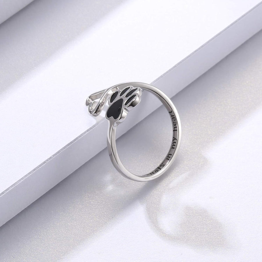 HeartPaw – Handgefertigter Ring mit Pfote und Herz