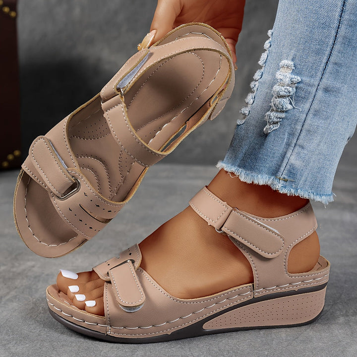 Javiera – Orthopädische Rutschfeste Sandale