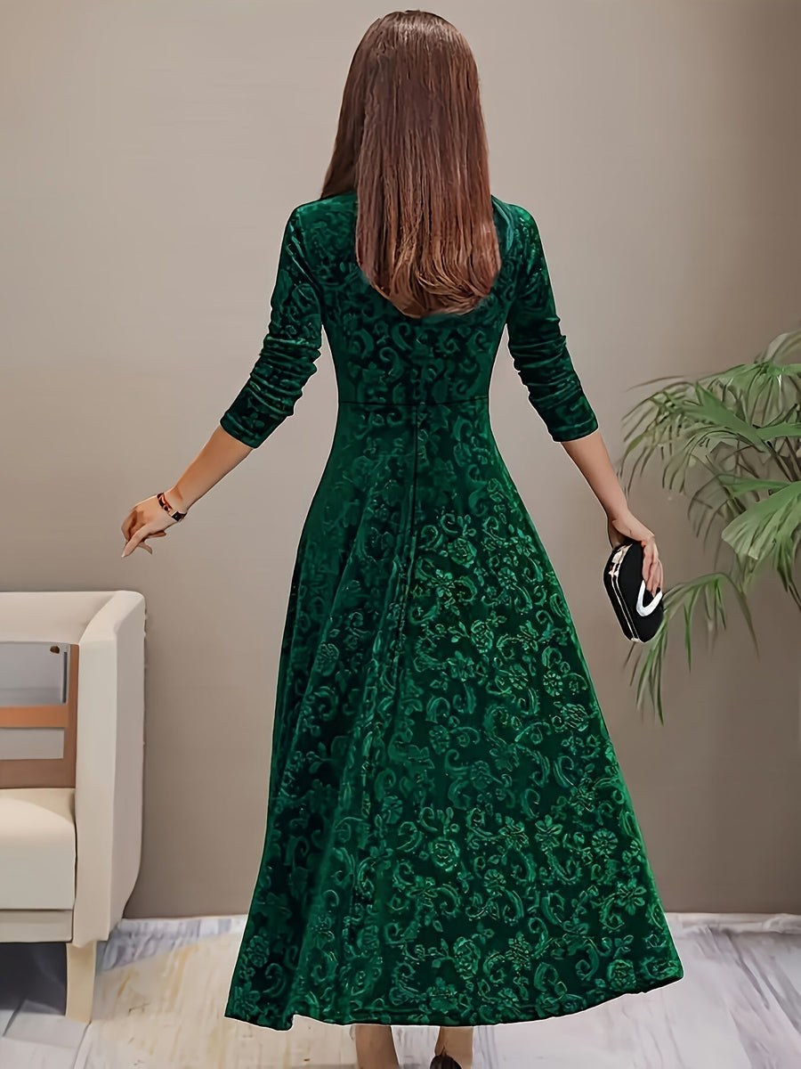 Otsuru - Elegantes SamtKleid Mit Langen Ärmeln