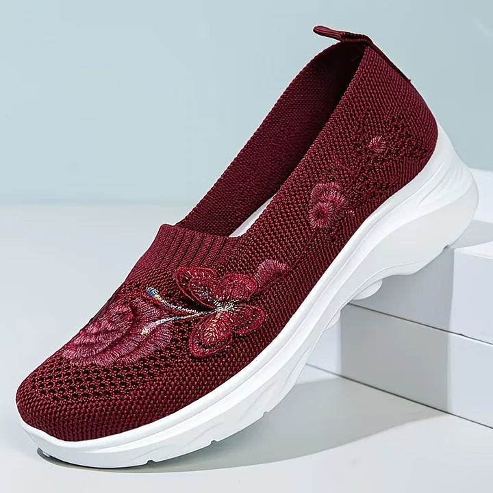 Leetha – Halbschuh Mit Schmetterlingsstickerei