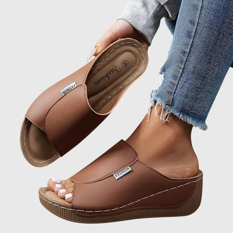 Sherby – Klassische Bequeme Wandersandalen