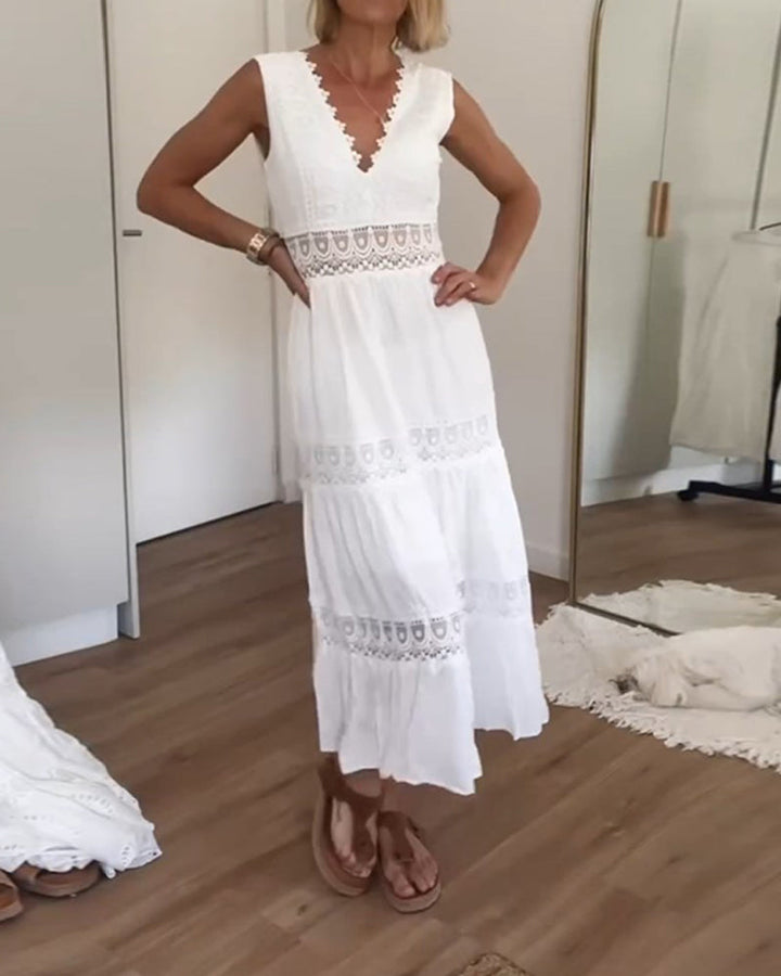 Papakosta – Elegantes ärmelloses Spitzen Kleid