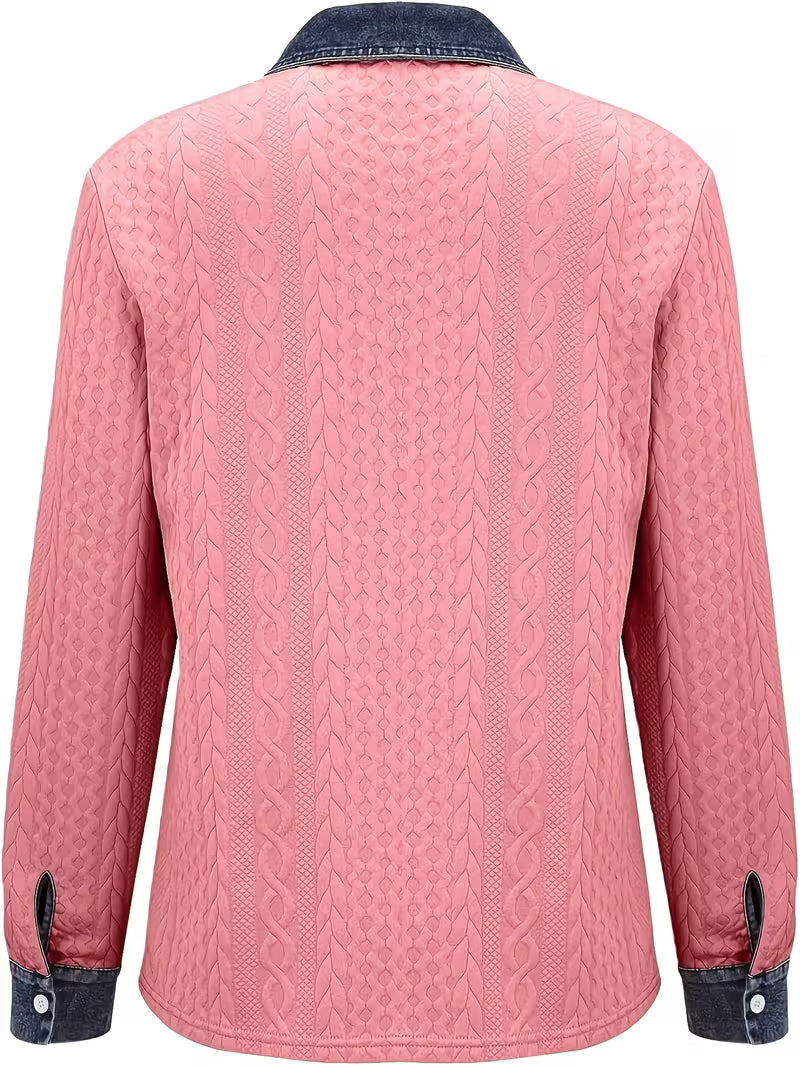 Eryna – Langärmliges Shirt mit Zopfmuster und Jeanskragen