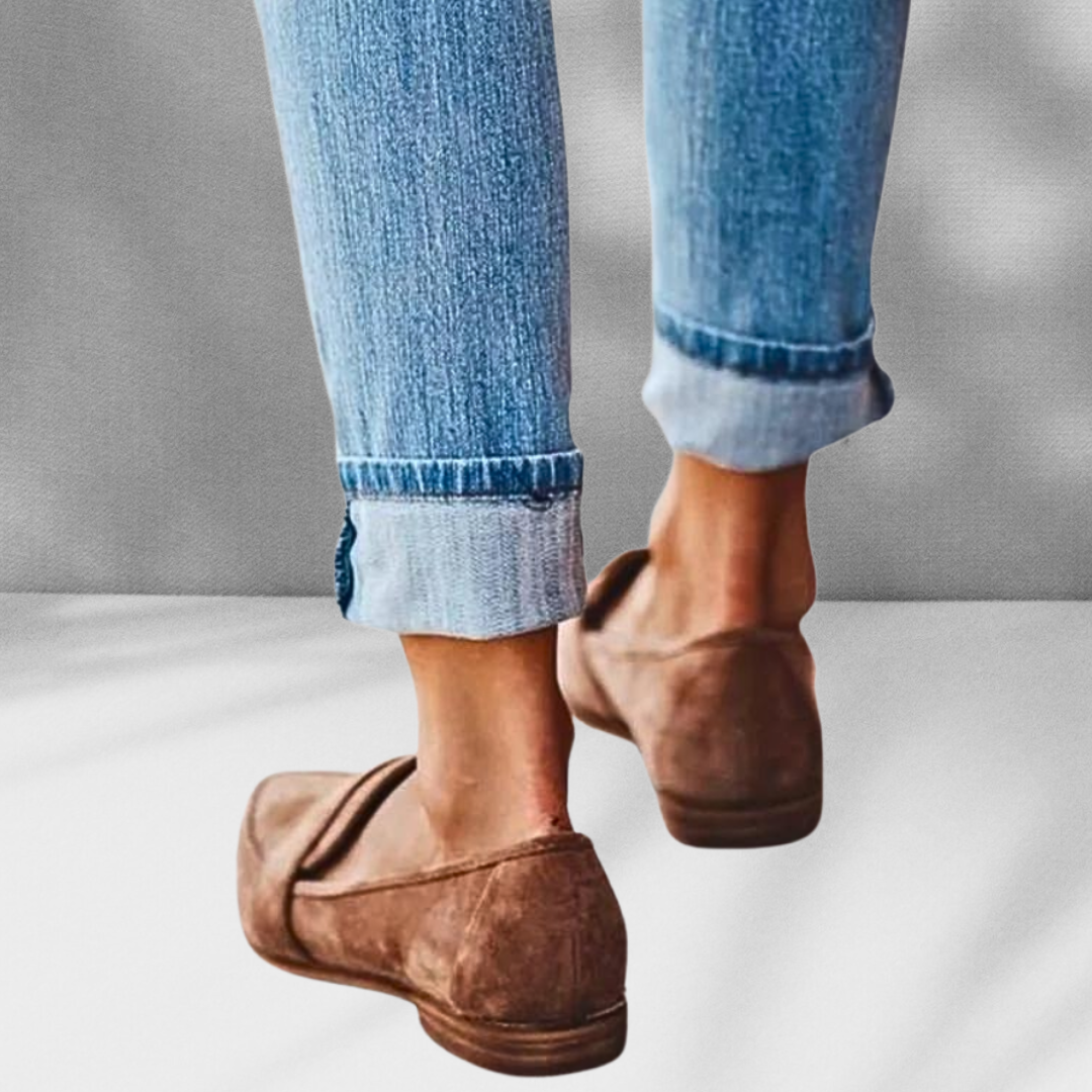 Chinda – Bequemer Rutschfester Flacher Pantoffel