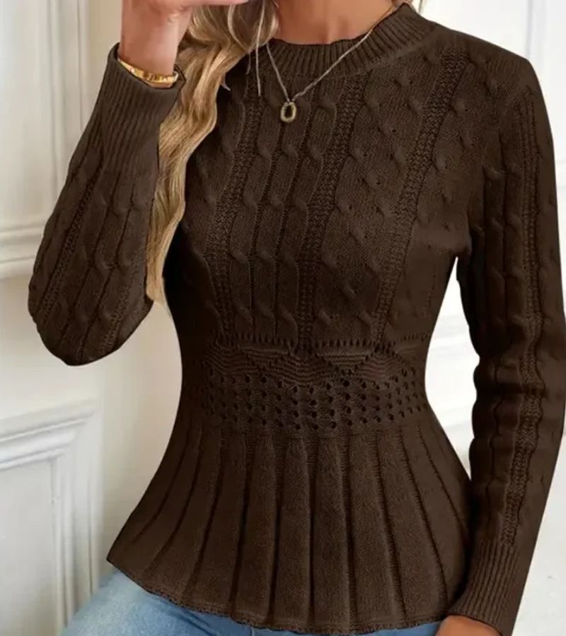 Olena – Strickpullover Mit Schößchen Saum