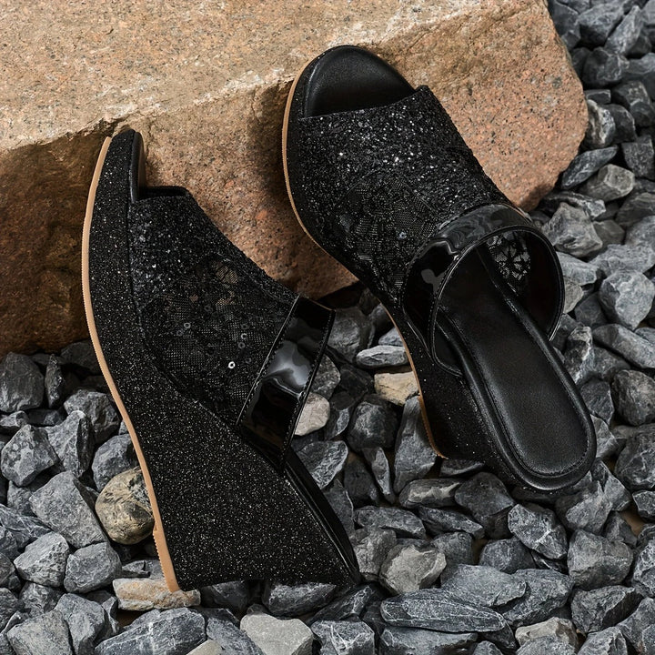 Alexis – Elegante Sandaletten Mit Spitzenbesatz Und Hohem Absatz
