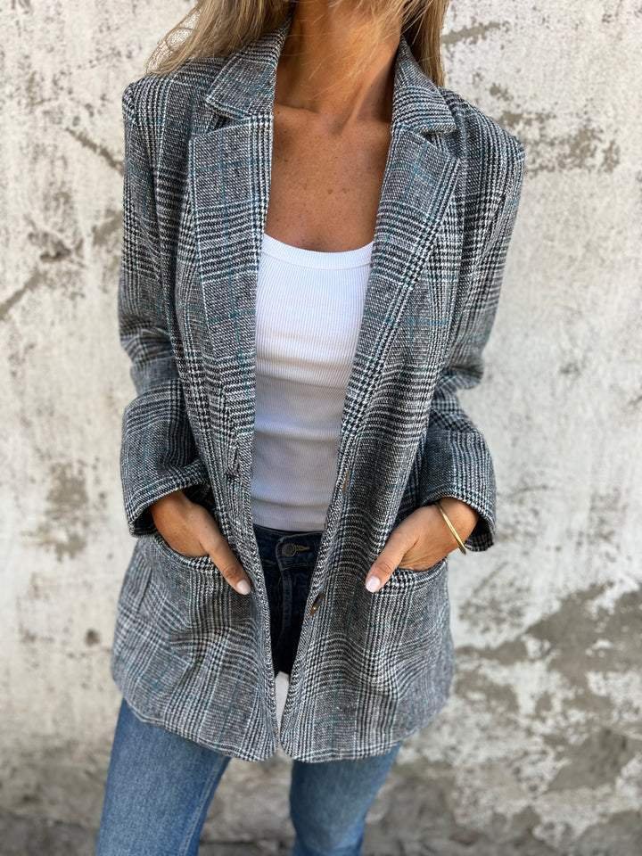 Basia – Stilvoller Winter Blazer Im Karomuster