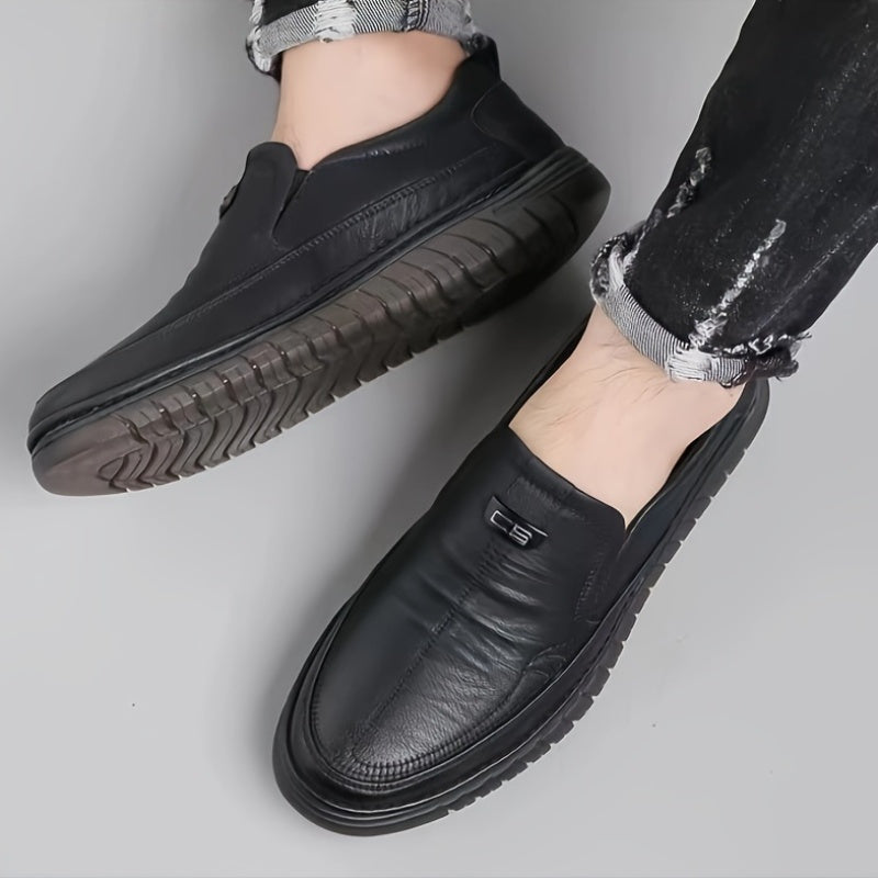 Faran – Slipper mit Ziernähten Und Strukturierter Sohle