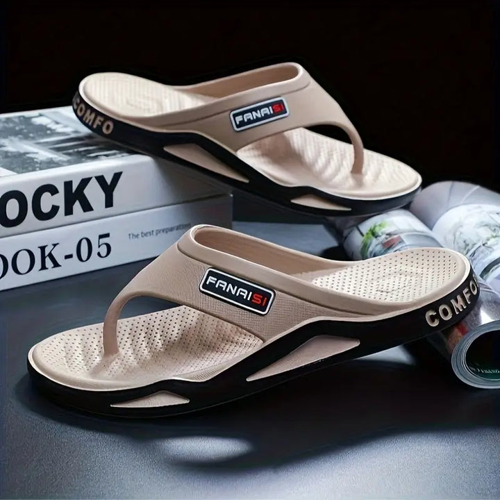 Macias - Bequeme Rutschfeste Hausschuhe